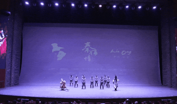 黄金神将岳山舞动西安，《秦俑情》火热演出中！游戏嘉年华即将开启~