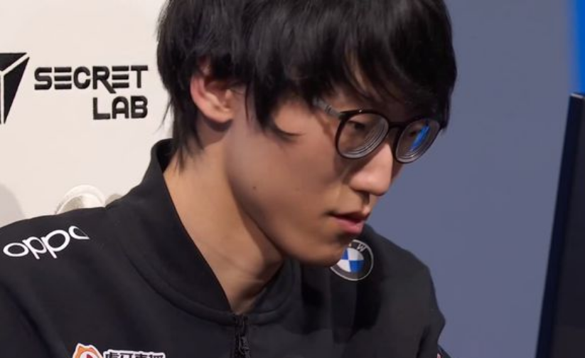 fpx上单nuguri确认离队独自回到韩国开播网友狂刷对不起