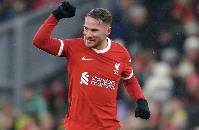 巨星来袭 l 赛季最佳中前卫球员推荐--麦卡利斯特