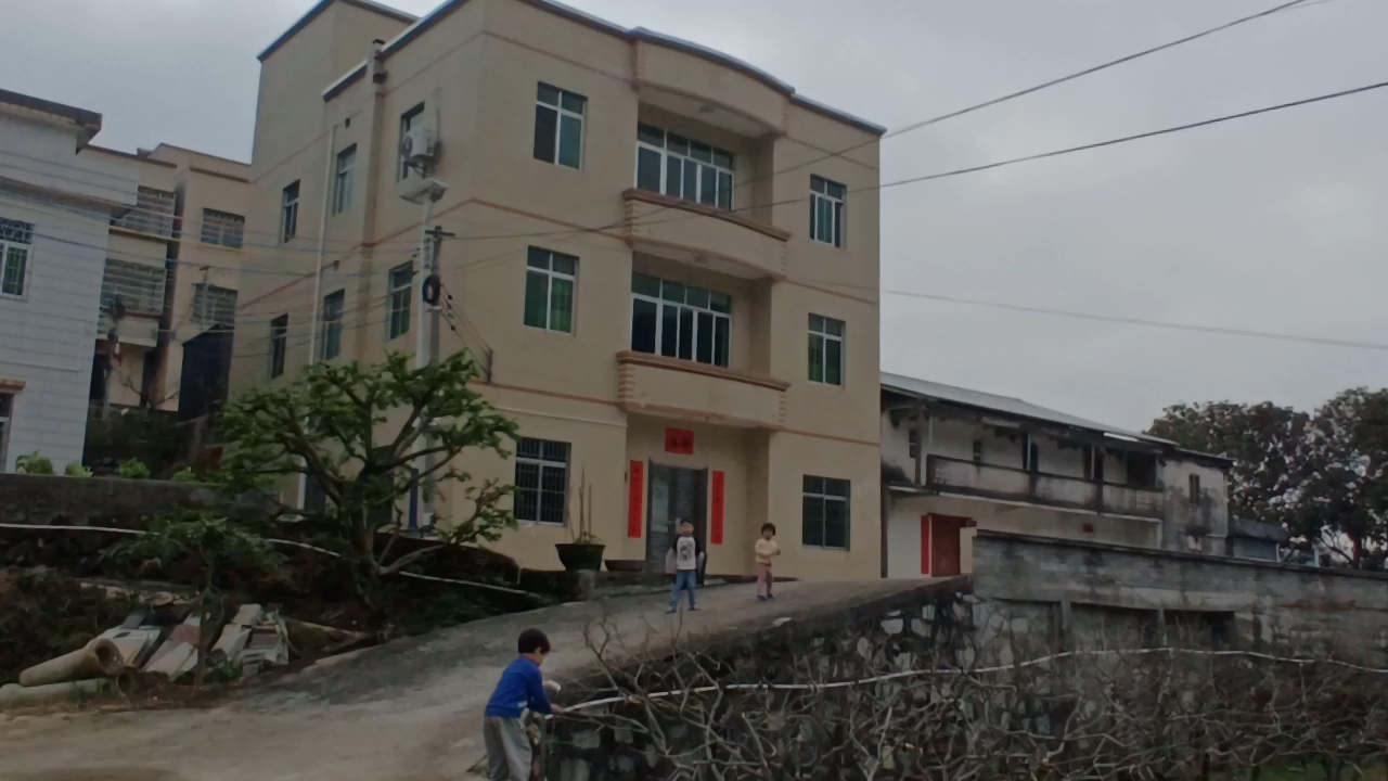 起来玩，最好不要叮咚了。一小