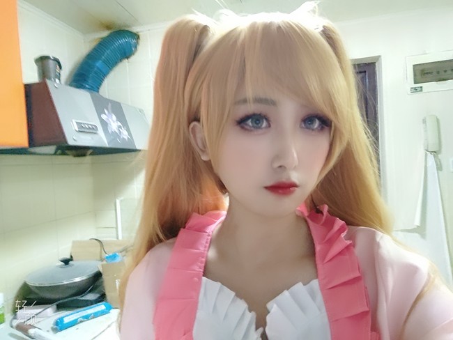 海贼王夏洛特布琳试妆cos