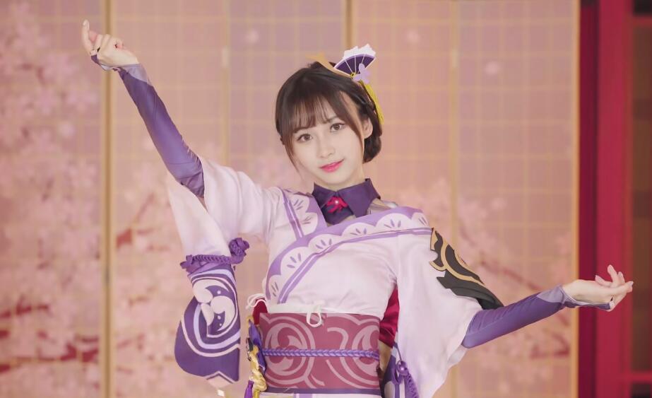 对此,在这条视频的简介中,青鸢cyan就有相关的解释.