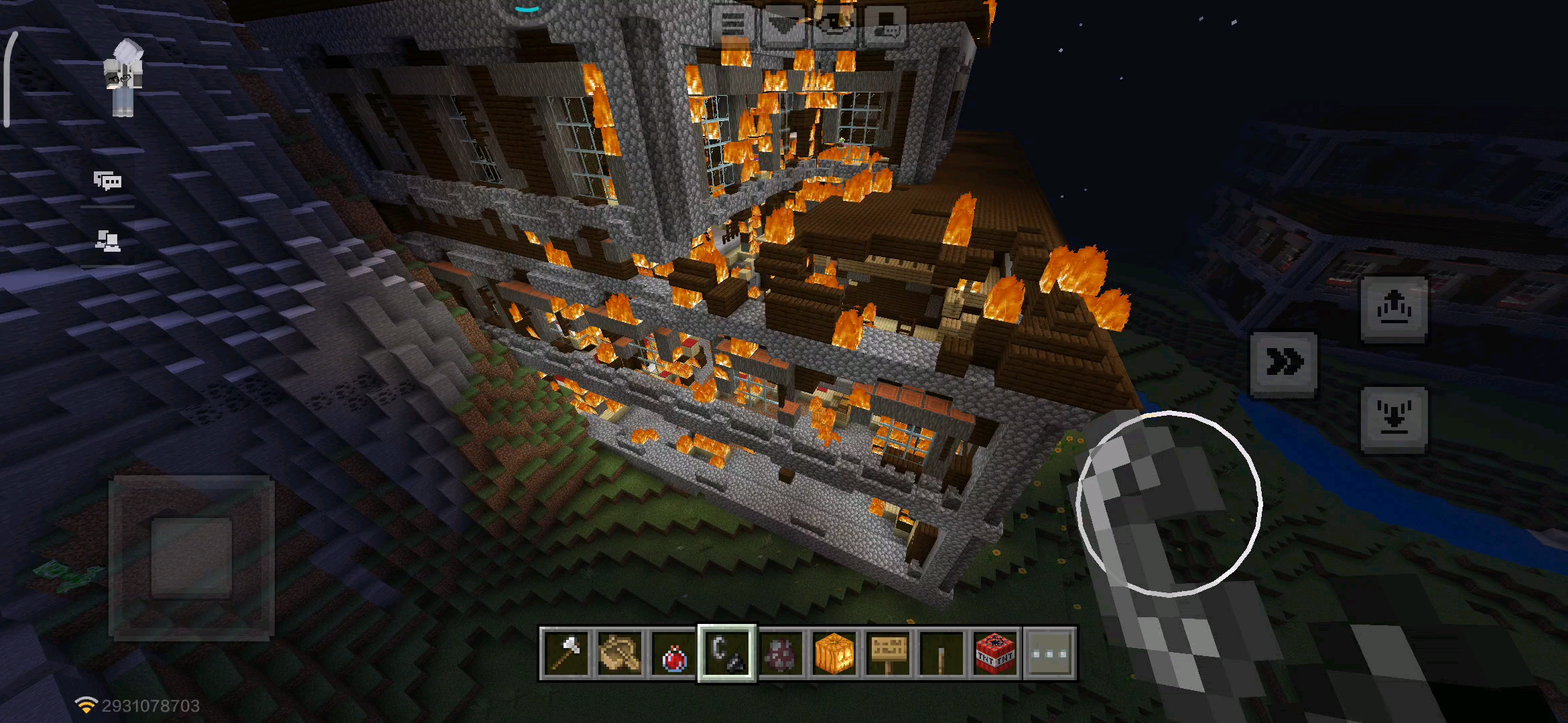 被幻魔者制裁了。火烧府邸