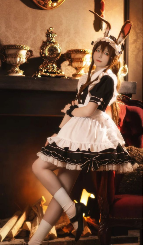 cos：明日方舟女仆兔兔阿米娅
