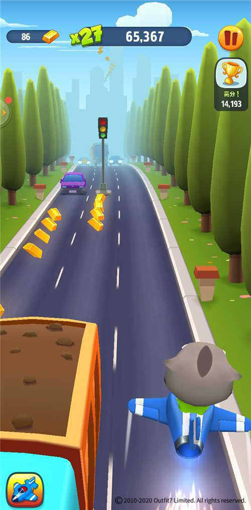 多种BGM结合的跑酷游戏——《汤姆猫跑酷》