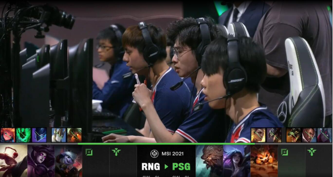 Cryin遭Gala死亡凝视！RNG挺进MSI决赛，氛围却有问题？
