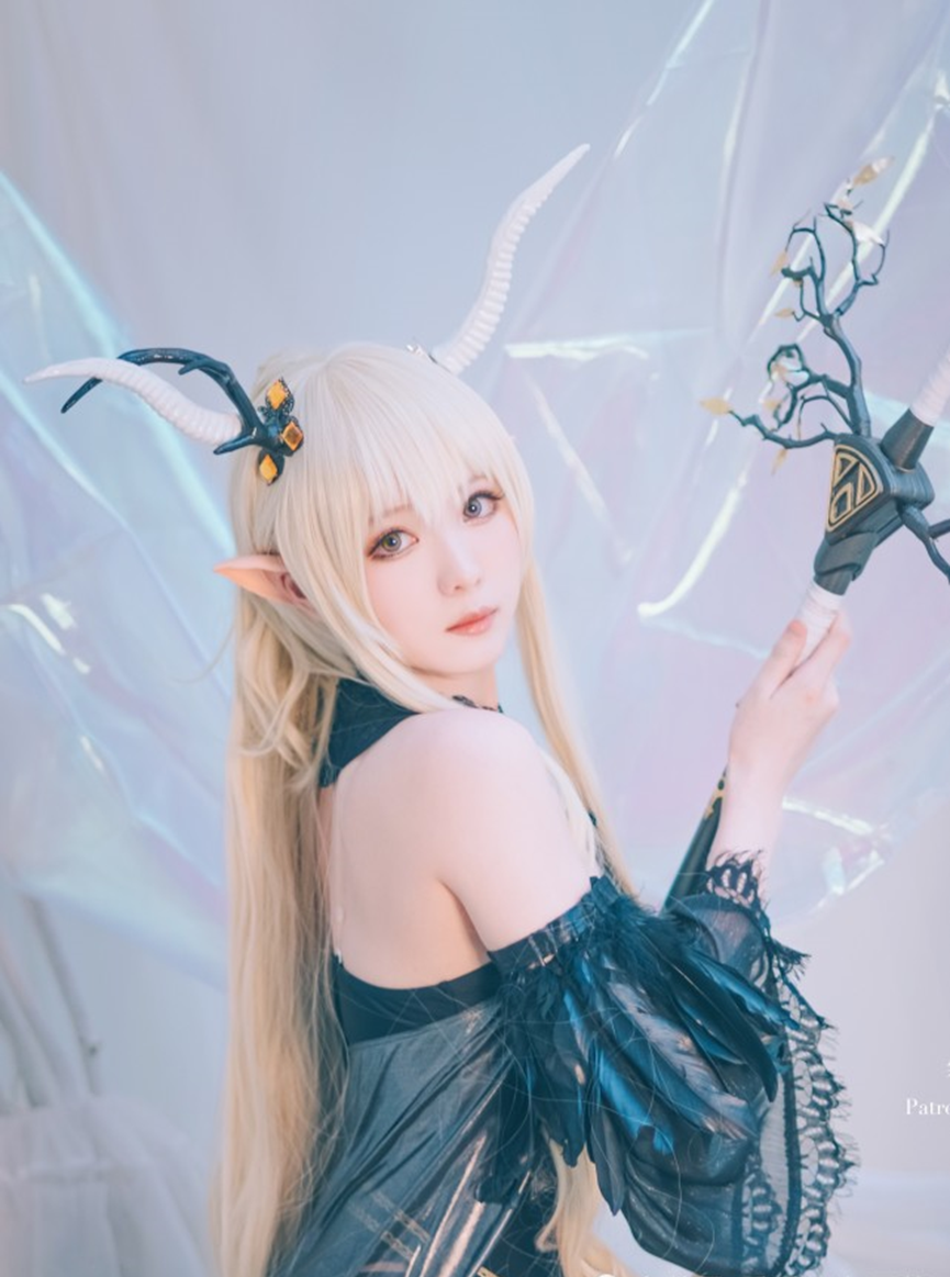 Cosplay欣赏丨明日方舟·闪灵丨cos正片，让我用爱来治疗你吧
