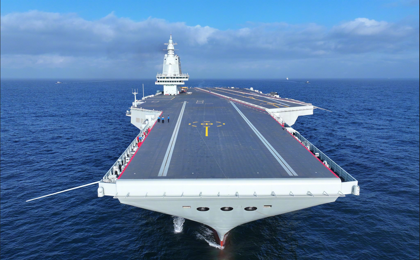 庆祝003正式服役，评论领千元航母礼包！