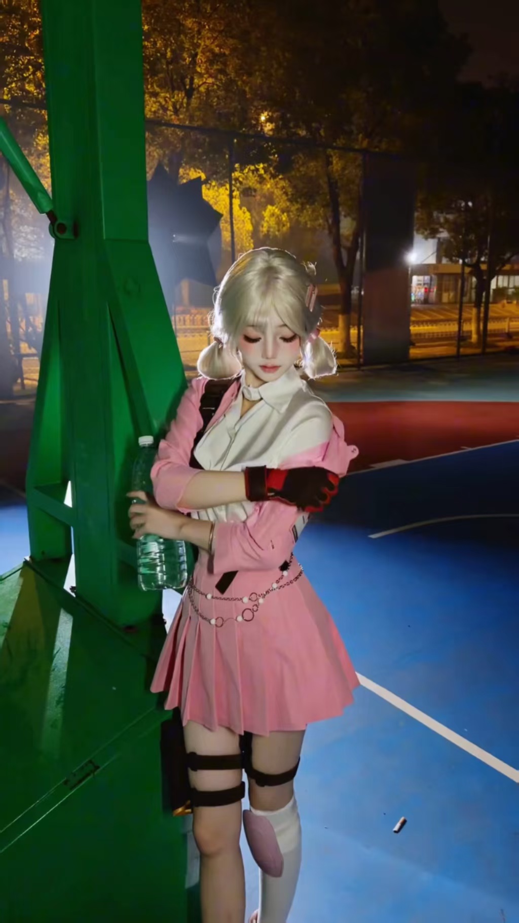 COS 米卡学妹