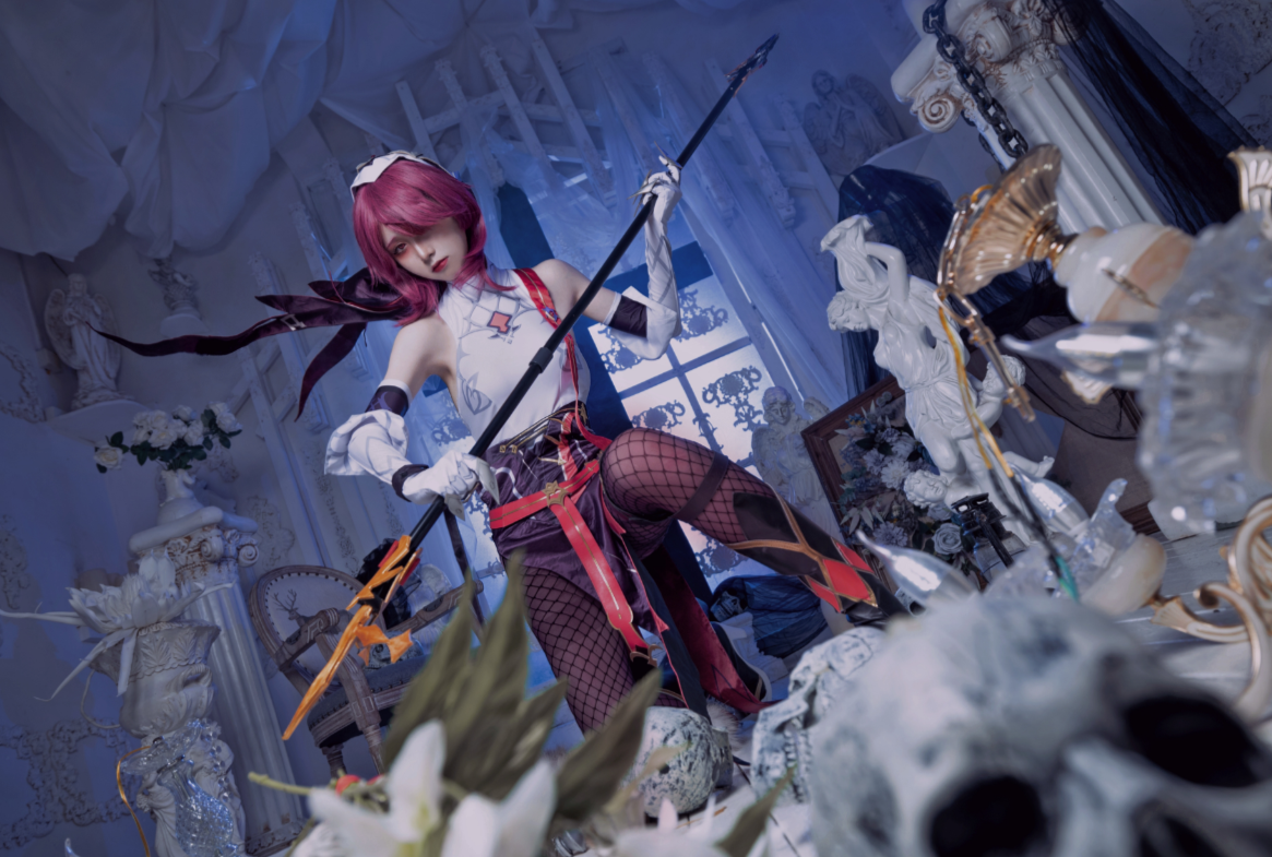 《原神》罗莎莉亚cos:表情完美-小米游戏中心