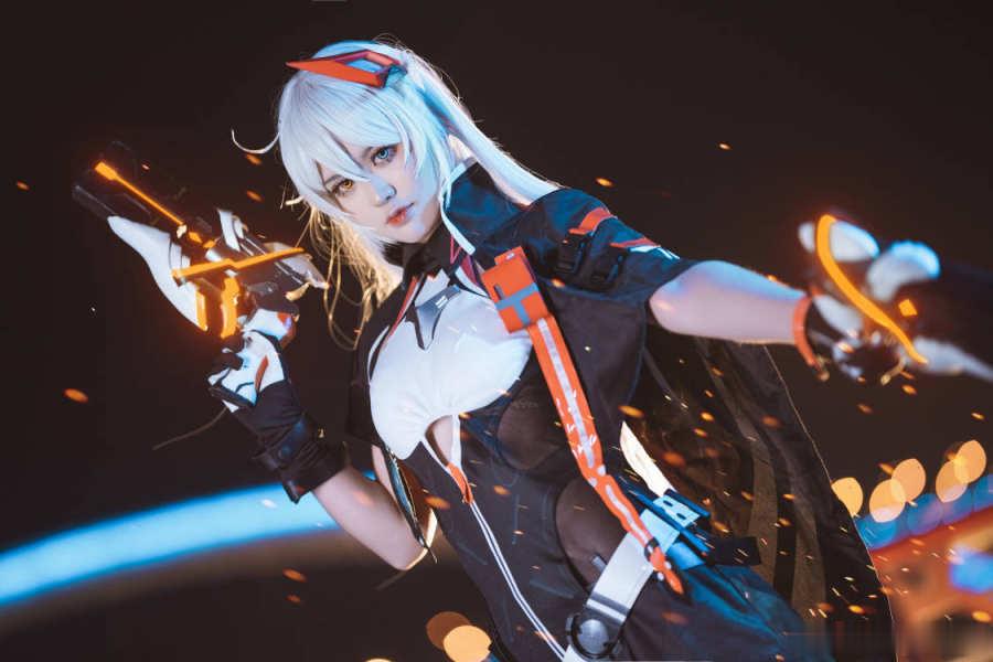 cos正片天穹游侠