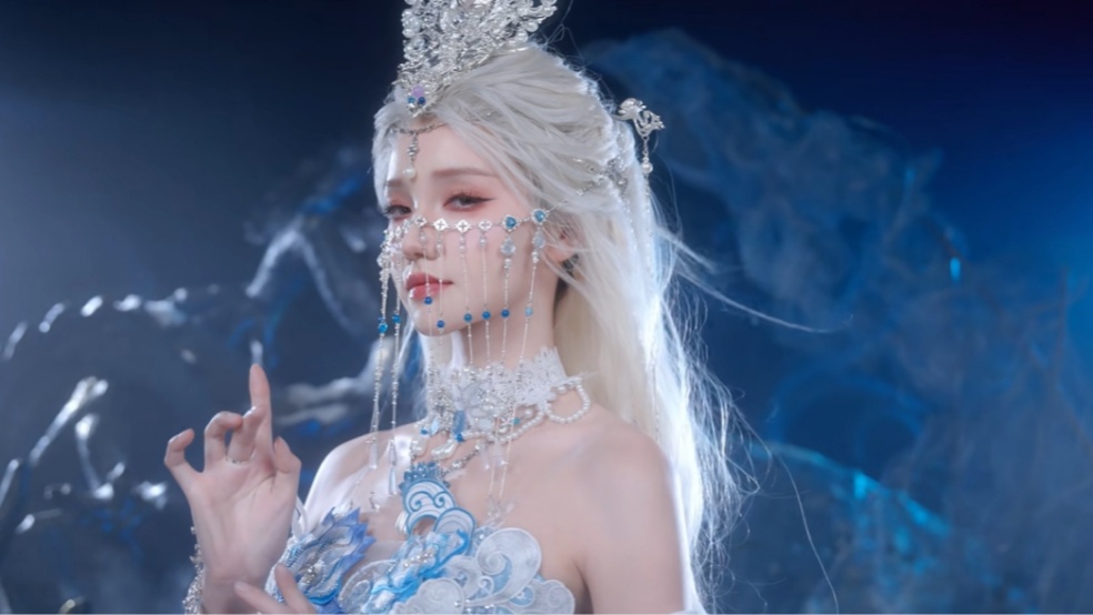 屏住呼吸，直面来自玉观音的压迫感