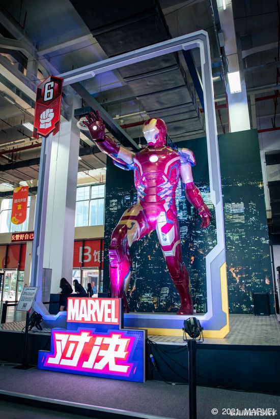 《漫威对决》全球最大钢铁侠雕像惊艳亮相！