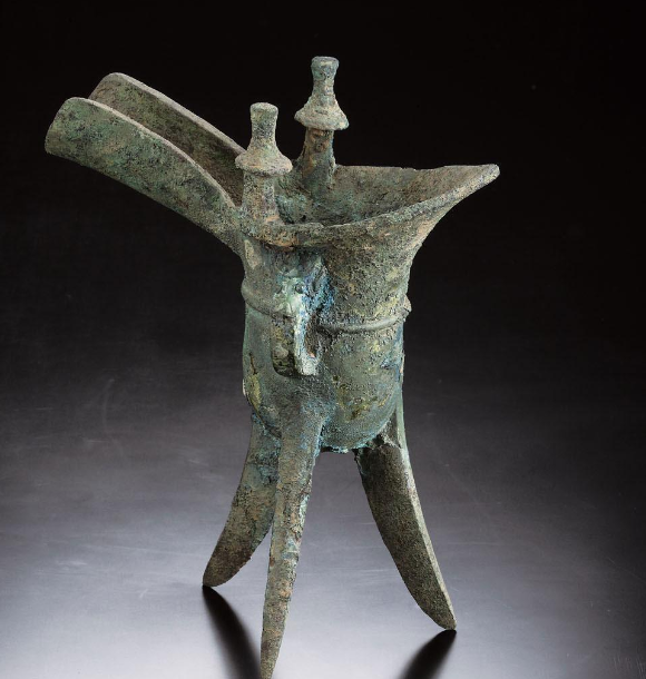 博物偃武丨青铜爵杯：跨越千年的爵位图腾，藏着三国乱世的荣耀密码