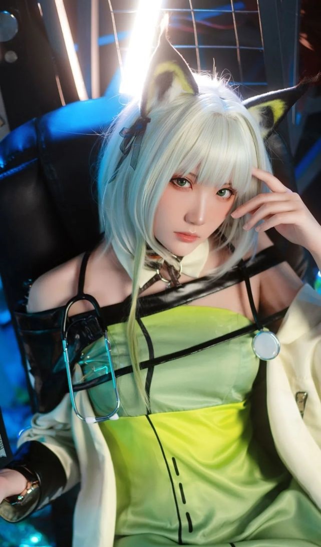 cos：明日方舟刀客塔凯尔希＠瓜希酱
