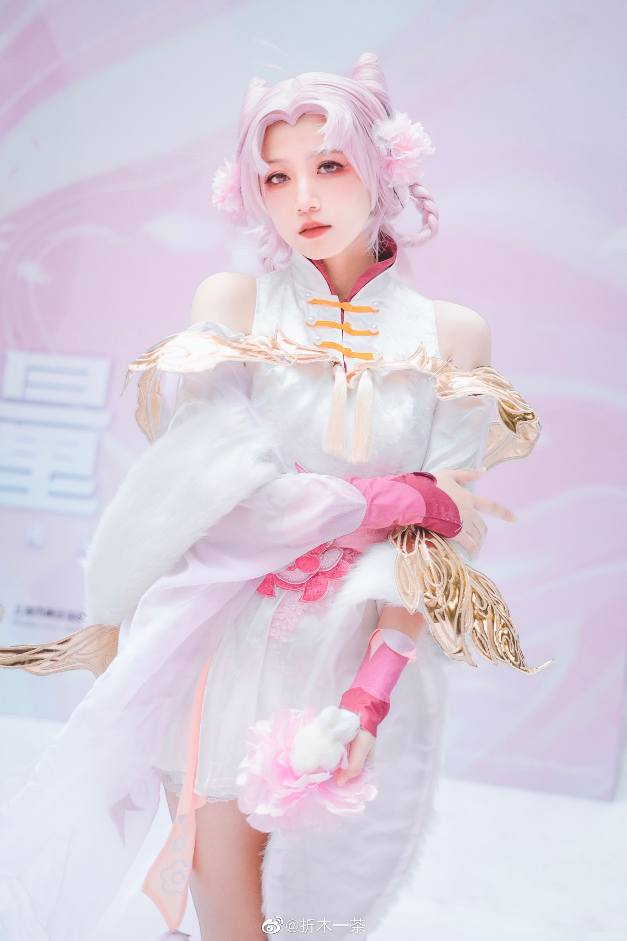 《王者荣耀》嫦娥COS:娇艳惊人-小米游戏中心