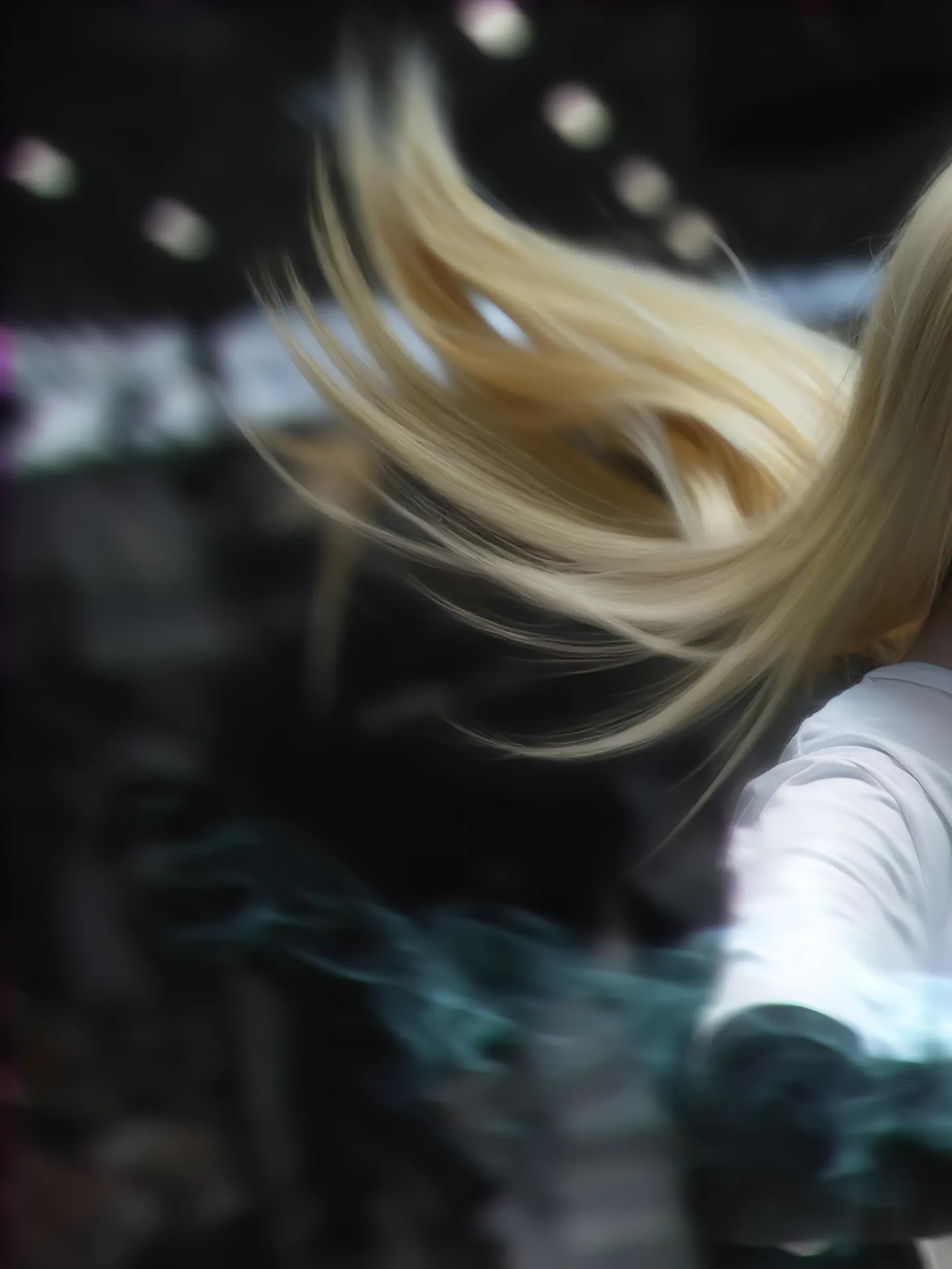 让人痛苦实在不符合我的性格——西南＿＿ 王震球！