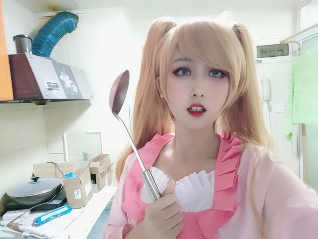 海贼王夏洛特布琳试妆cos