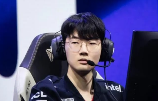 EDG新人AD太自大，拿自己和JKL对比