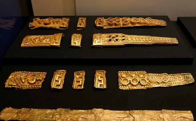 博物偃武丨西汉牛头纹压花金剑鞘的前世与今生