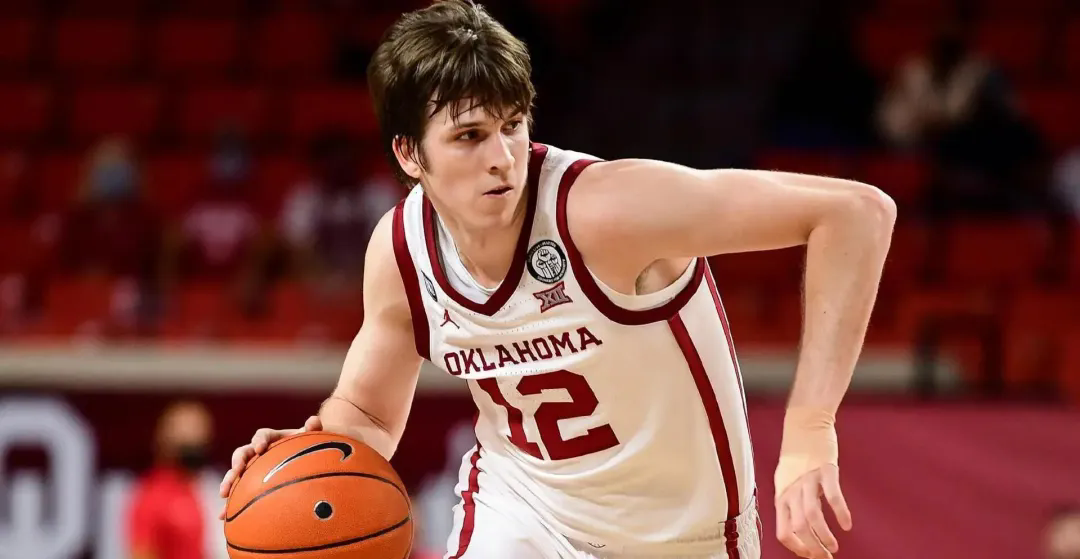 【球星揭晓】落选少年逆袭梦，乡村小子尽显曼巴精神！