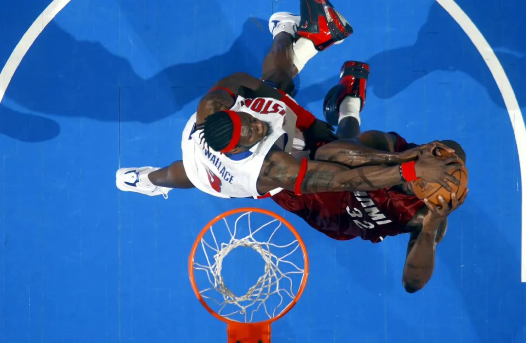 【球星揭晓】从落选秀到名人堂，以钢铁防守铸造冠军梦！