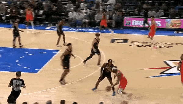 11月12日NBA赛事精彩瞬间