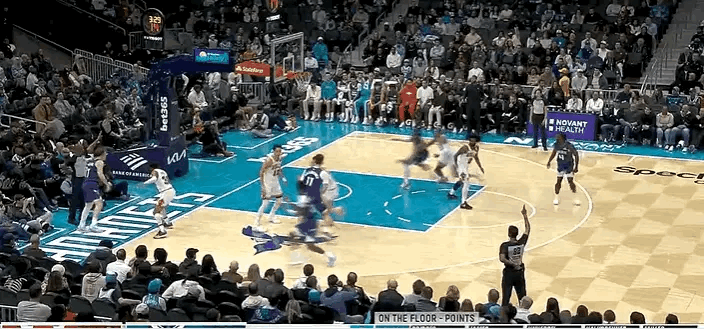 12月13日NBA赛事精彩瞬间