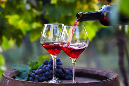 喝红酒能护心血管？这都是多年的谎言