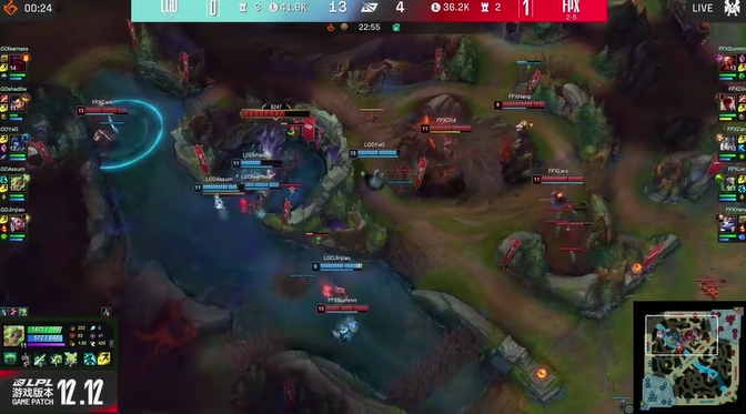 LGD大龙逼团先秒双C 盲僧加里奥操作拉满2换3