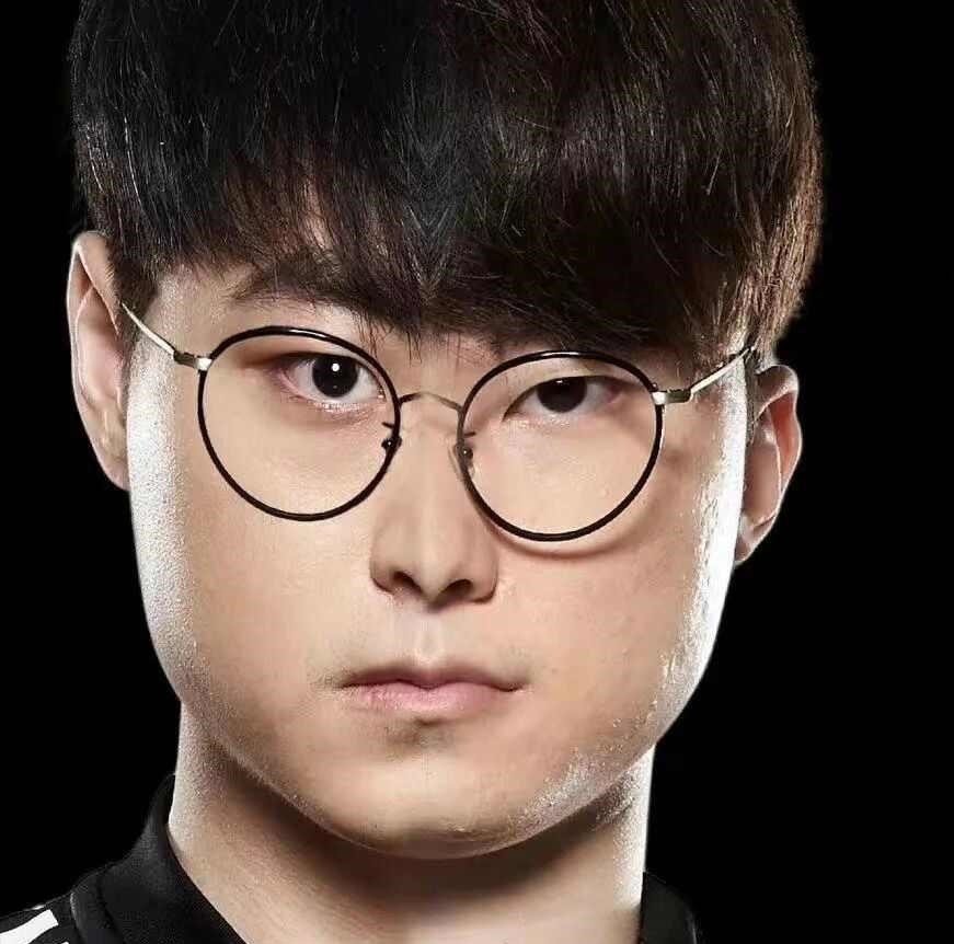 DK战队的崛起充满故事，AD一千多把白银选手-小米游戏中心