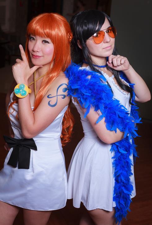 本以为肉装娜美比较厉害，谁知道被索隆抢了镜！