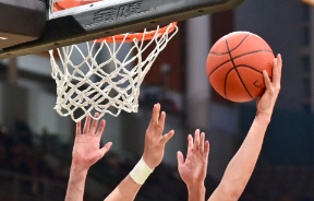 13米绝杀太燃 这游戏策略对决更精彩