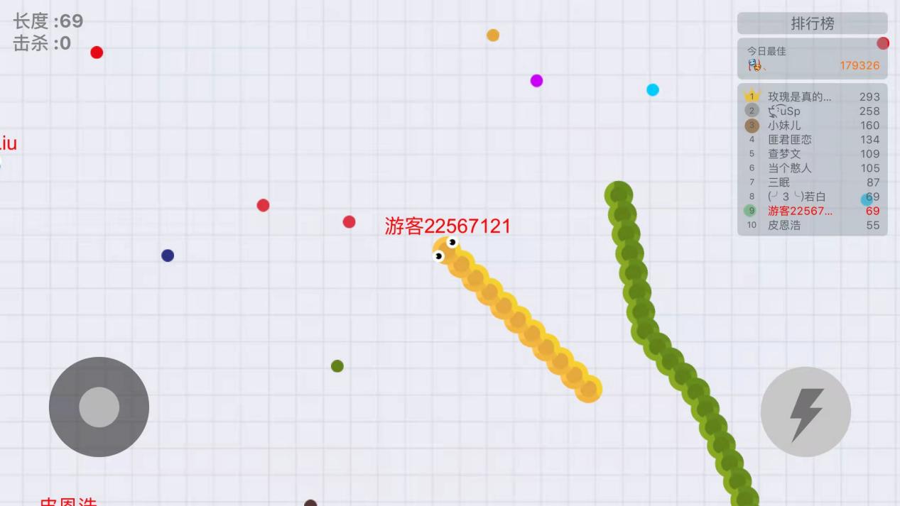贪吃蛇大作战：反杀要把握好技巧，胜负可能就在一瞬间