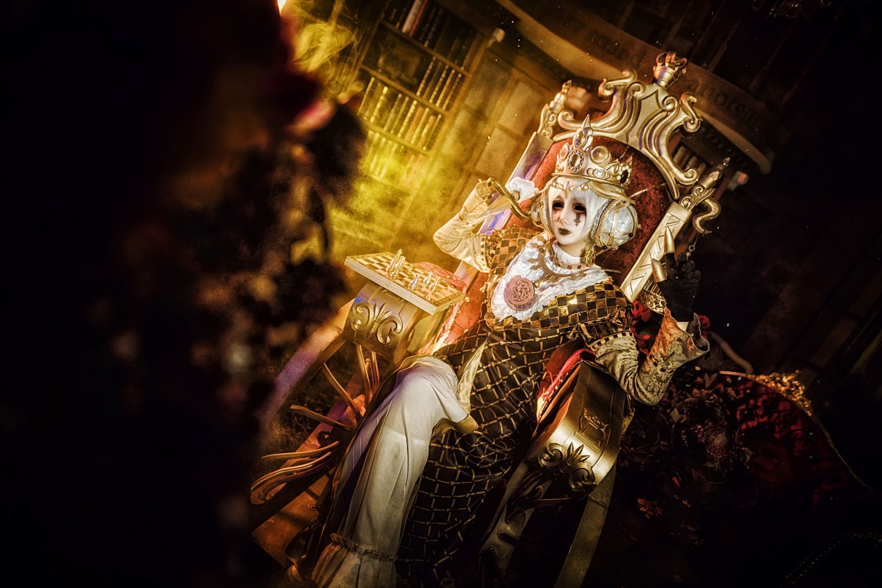 雕刻家checkmate金皮cos