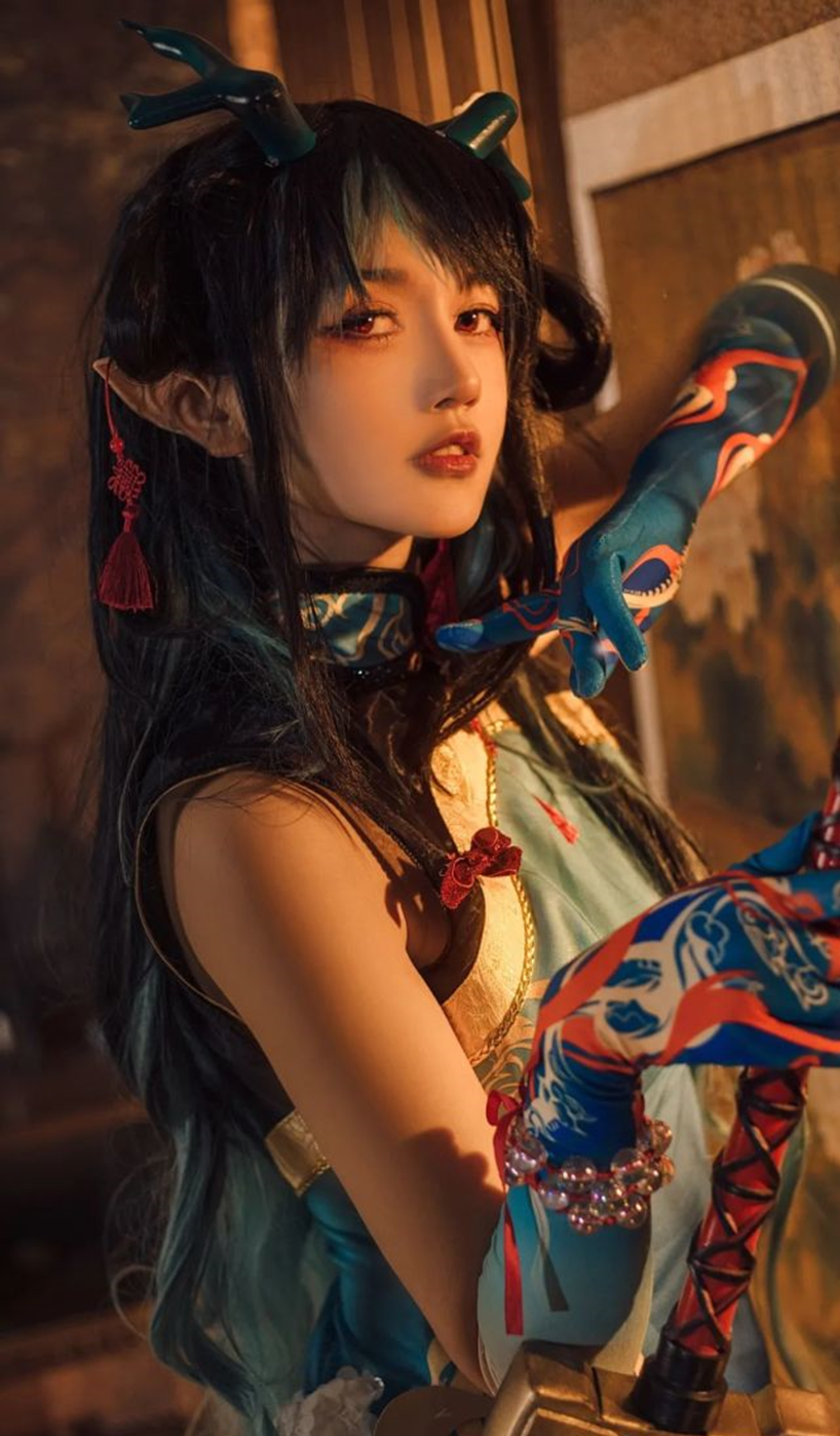 cos：明日方舟夕新春科斯正片@莉莉西