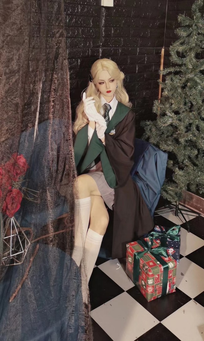 卡珊德拉·沃雷 - 安歌ww