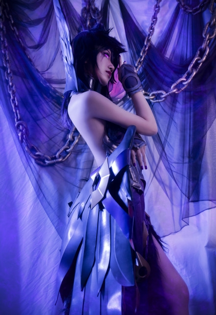 堕落天使莫甘娜cos