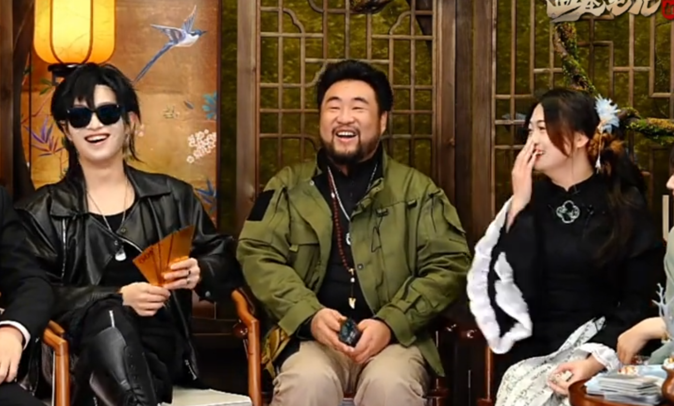 用一句话形容小哥，但不准用闷字，胖子会怎么说！？