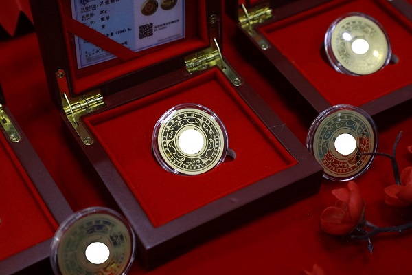 【福利活动】《蚁族崛起》投稿蚁王记录，赢上千钻石和百元现金