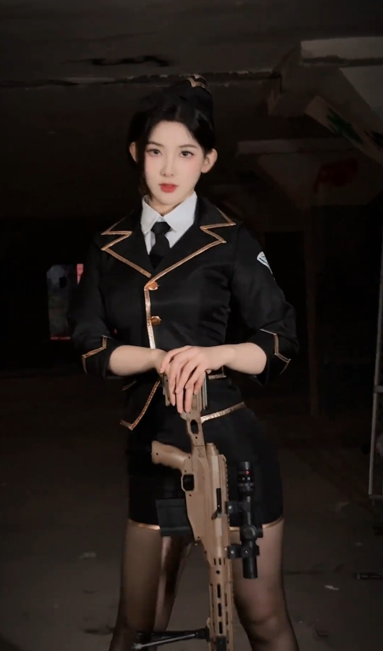 COS夜玫瑰