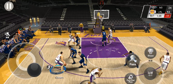 美职篮2K20：挡拆错位选小个子球员别完全站立不动，积极配合队友跑位更好