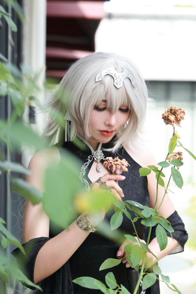 黑贞德旗袍 - 枼歌BSA