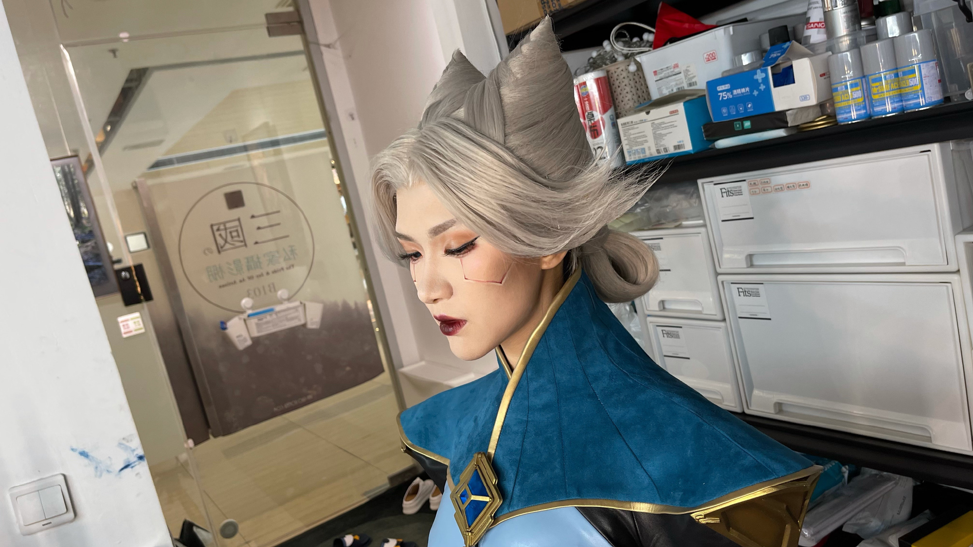 青钢影cos超酷仿妆