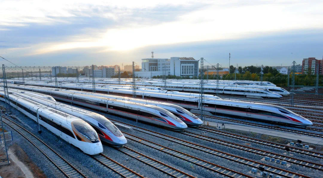 铁路基建震撼世界，这游戏策略布局同样惊艳