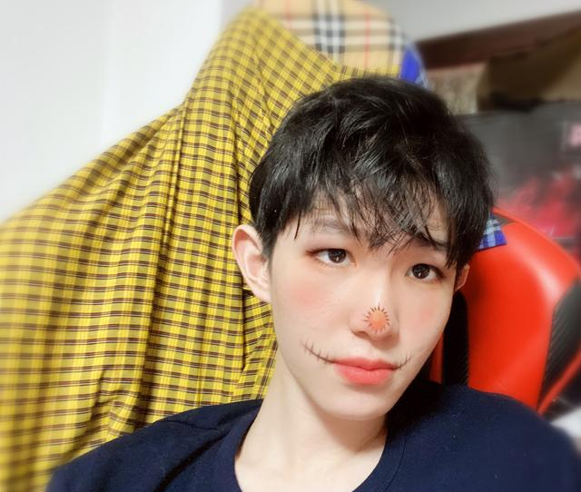 ag晒队员万圣节怪照一诺肤色令女生羡慕梦泪的最好玩