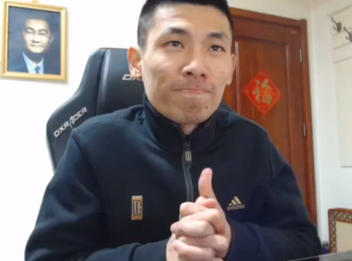 旭旭宝宝化身增幅亡140件装备只留下一个红15黑旭要哭了