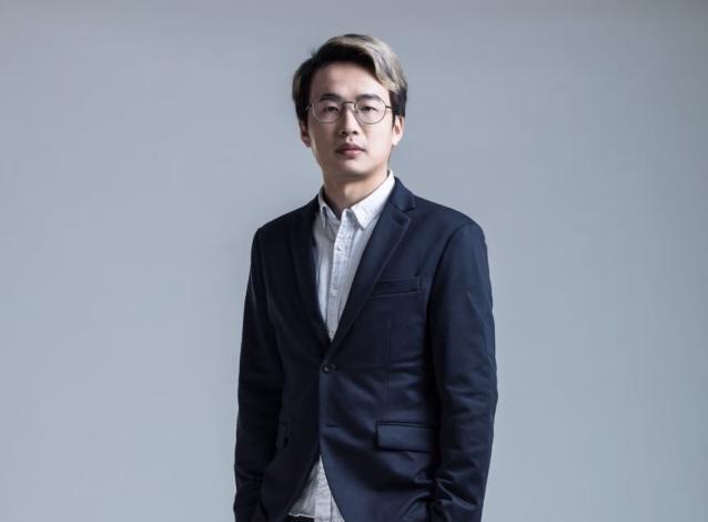 在猫神与林教练事件逐渐激化的势头中,寒夜突然站出来力挺林教练,并发