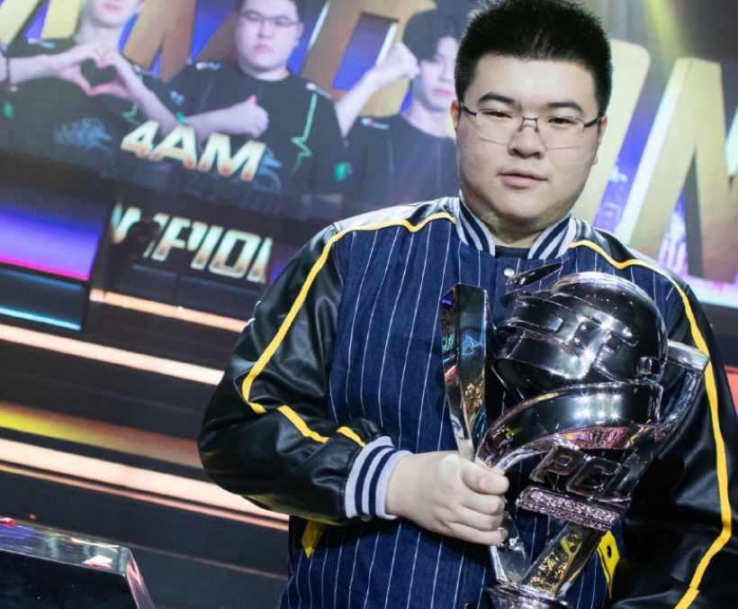 4am二连鸡,韦神mvp再次点燃吃鸡热情,看到个人奖金,笑了 - 和平精英